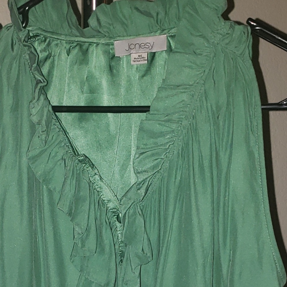 Blouse - Picture 2 of 3